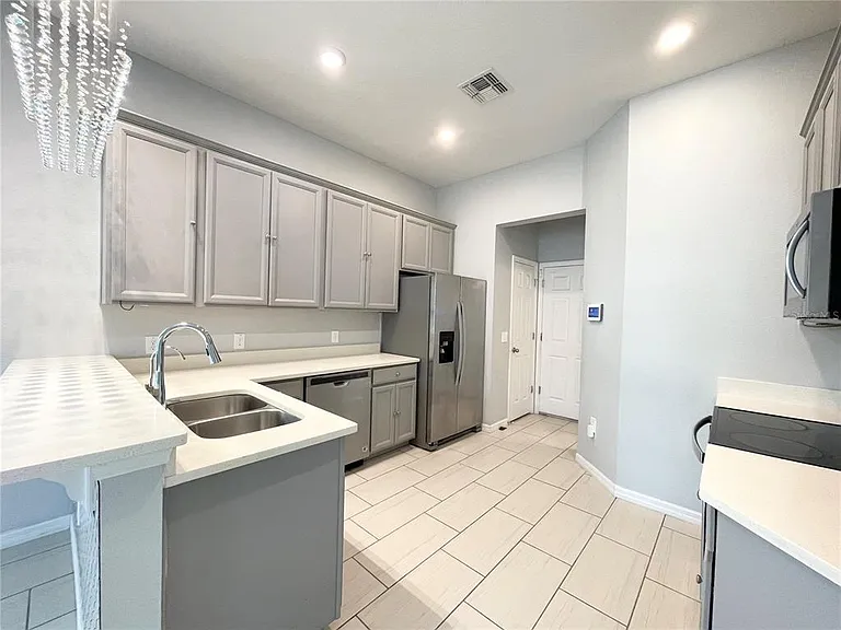 15060 Willow Arbor Cir — Photo 10