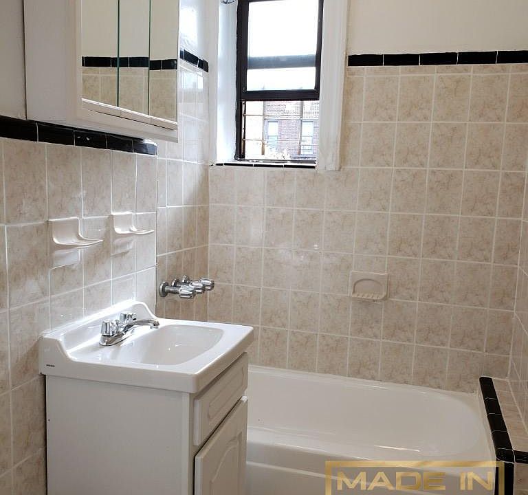 2nd image of 23-06 21st St Unit H7