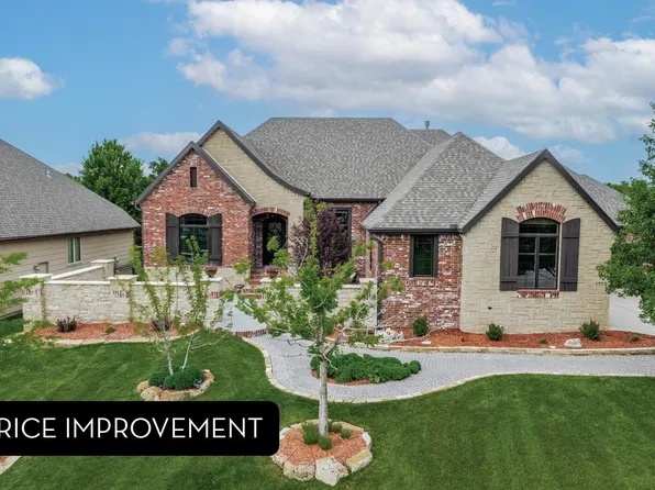 2557 N Rosemont Ct, Wichita, KS 67228