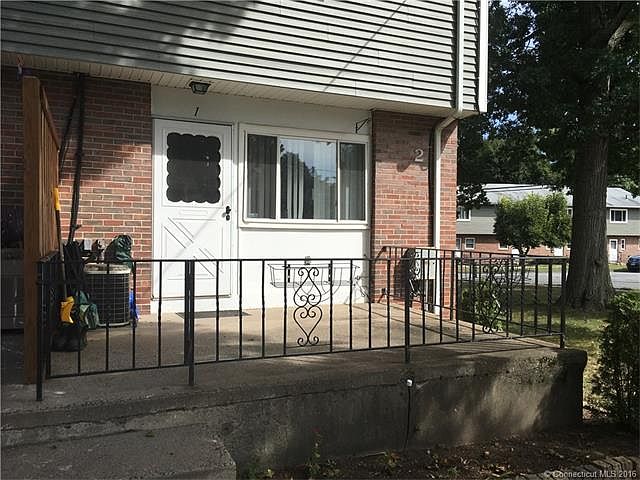 1st image of 2 Camelot Dr #1