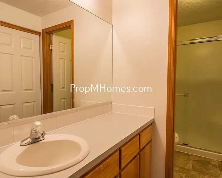 20765 SW Eggert Way — Photo 11
