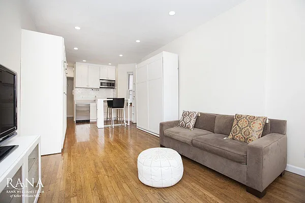 Sold by Keller Williams NYC | media 20