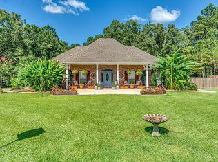 140 Pineview Cir, Flora, MS 39071