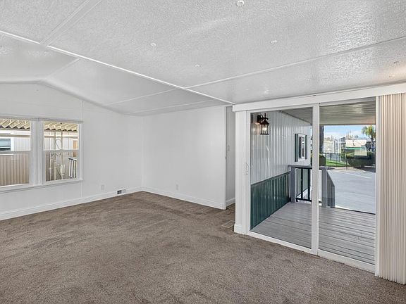 5th image of 104 Wilderness Rd