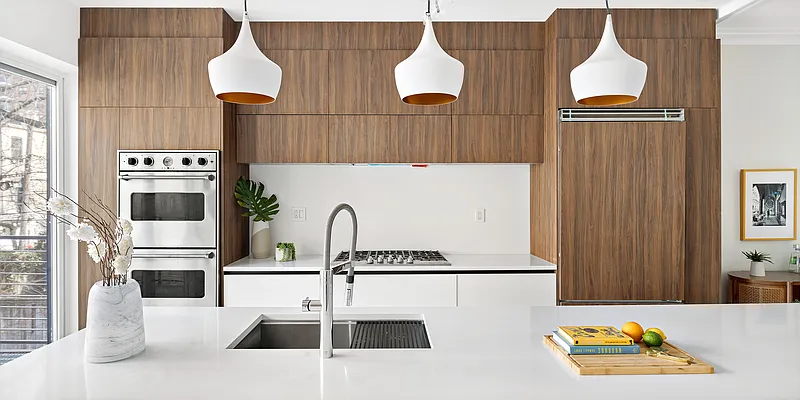 Sold by Compass | media 6