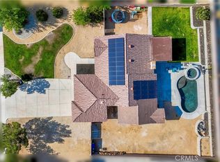 13810 Ivanpah Rd, Apple Valley, CA 92307