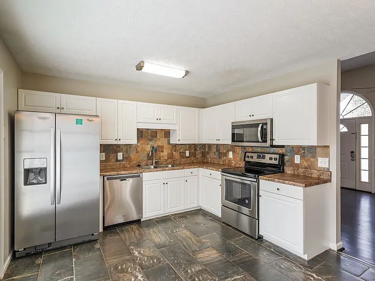 7109 Beard Ct — Photo 6
