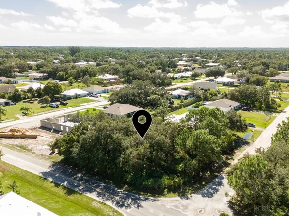 9995 85th St, Vero Beach, FL 32967