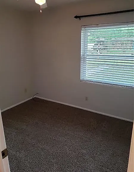 1841 Linden Rd — Photo 17