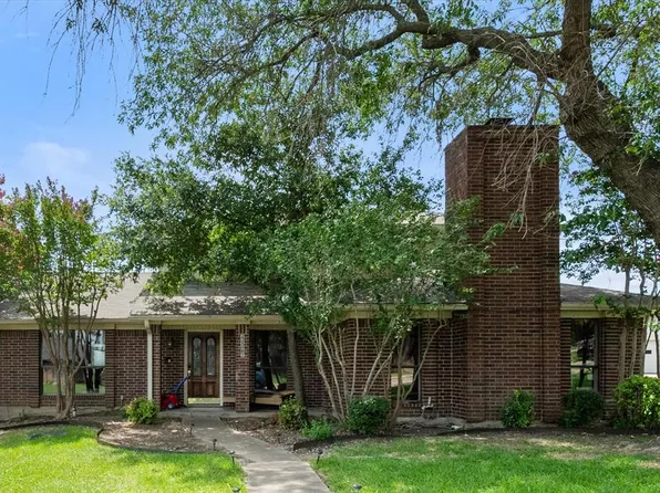 4802 Las Lomas Dr, Mesquite, TX 75150