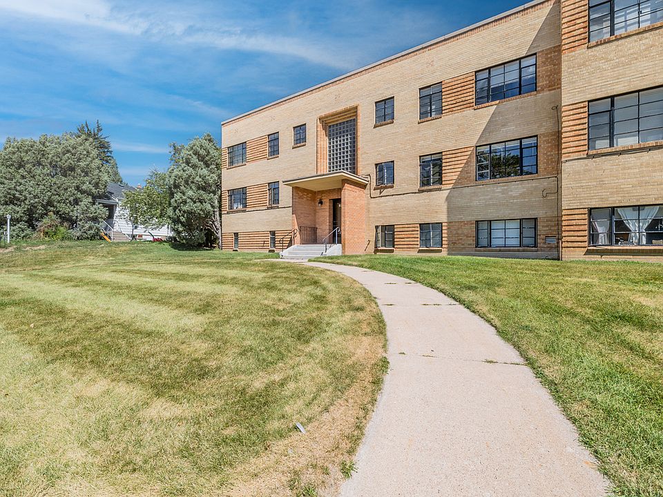 1st image of 912 Country Club Ave #914