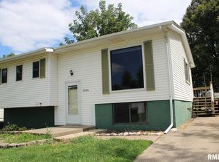 5509 N Gaines St, Davenport, IA 52806