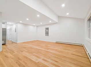 845 E 214th St #2W, Bronx, NY 10467