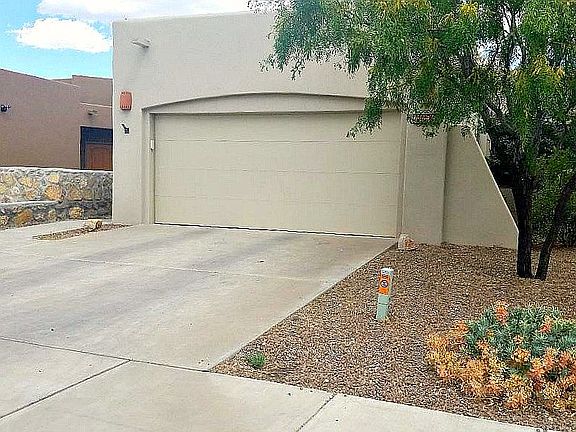 2nd image of 4426 Levante Dr