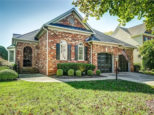 12013 Club Commons Dr, Glen Allen, VA 23059