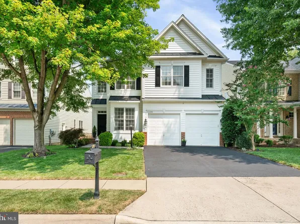 13090 Taverner Loop, Woodbridge, VA 22192