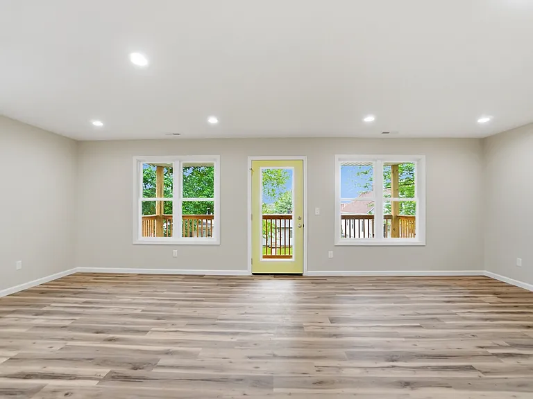 1626 Howell St #201 — Photo 3