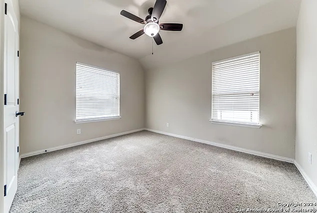 111 Dovetail St — Photo 10