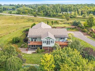 6850 Nyle Ct, Rockford, MN 55373