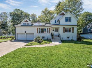 433 Piermont Rd, Cresskill, NJ 07626