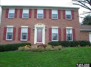 109 Buchanan Dr, York, PA 17402