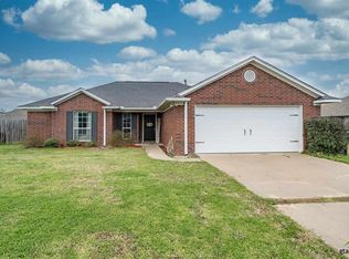 11224 Preakness Dr, Flint, TX 75762