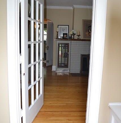 3rd image of 128 Hancock Dr
