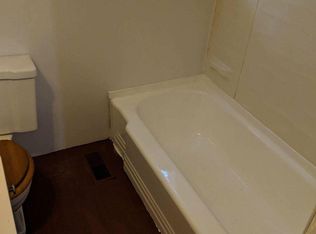 107 Quincy Ave, Griffin, GA 30223