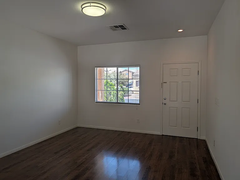 7440 Castillo Peak St — Photo 5