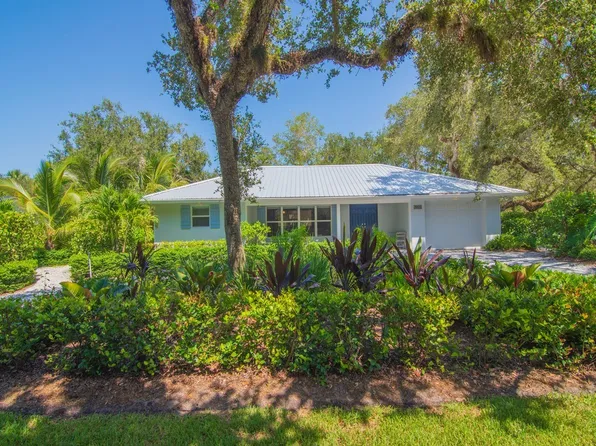3902 Sabal Palm Dr, Vero Beach, FL 32963
