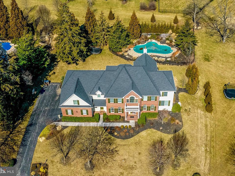 38 Meadow Creek Ln, Malvern, PA 19355 Zillow