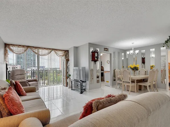 17021 N Bay Rd APT 918, Sunny Isles Beach, FL 33160