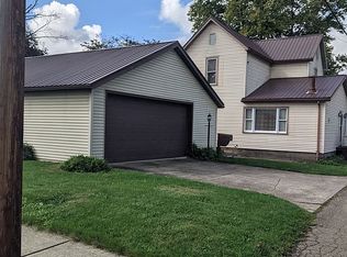 807 N Tuscarawas Ave, Dover, OH
