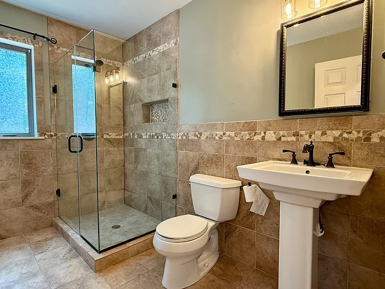 5545 Doral Dr — Photo 21
