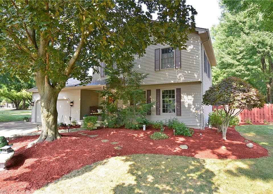 1st image of 457 Helen Dr