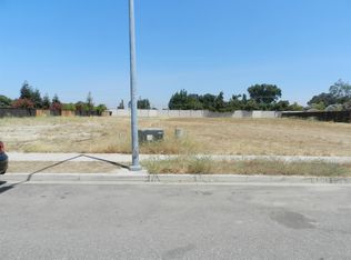 1016 N Canyon Dr, Ceres, CA