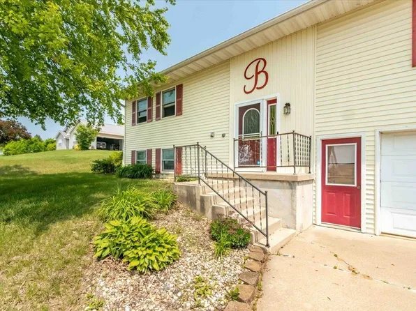 28315 Clary Ln, Richland Center, WI 53581