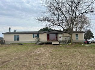 3751 N McClelland Rd, Breckenridge, MI 48615