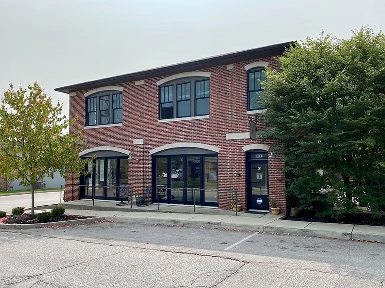 231 W Dodds St — Photo 13