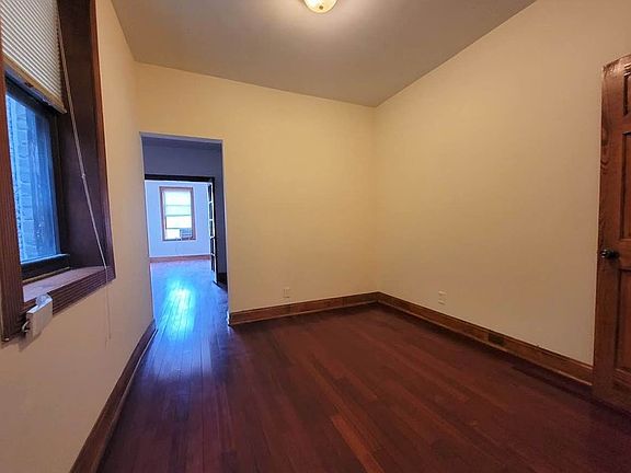 5th image of 789 9th Ave #4Y