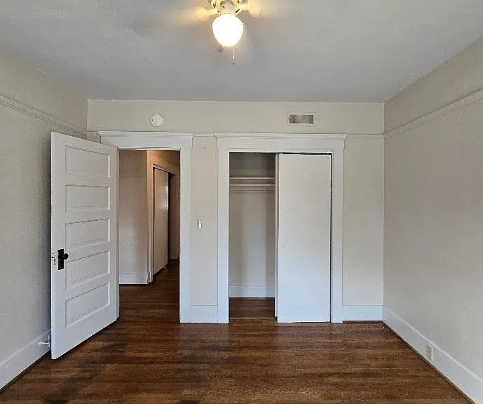 912 E Terrace Ave — Photo 21