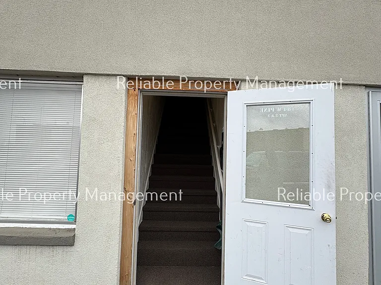184 W Pine St #2 — Photo 3