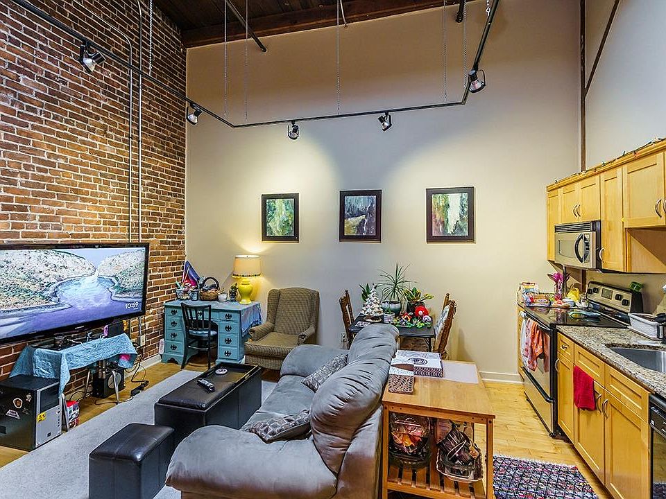 1st image of 222 Bolivar St APT 208