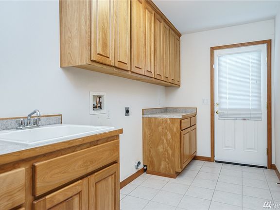 5th image of 1176 SW Harbor Vista Cir