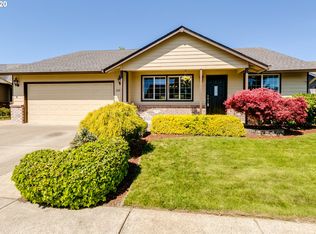 6027 Saint Helena St, Eugene, OR 97402