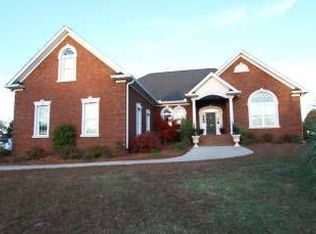 108 Brighton Ct, Lexington, SC 29072