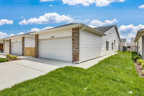 15327 W Kristina St Photo 1
