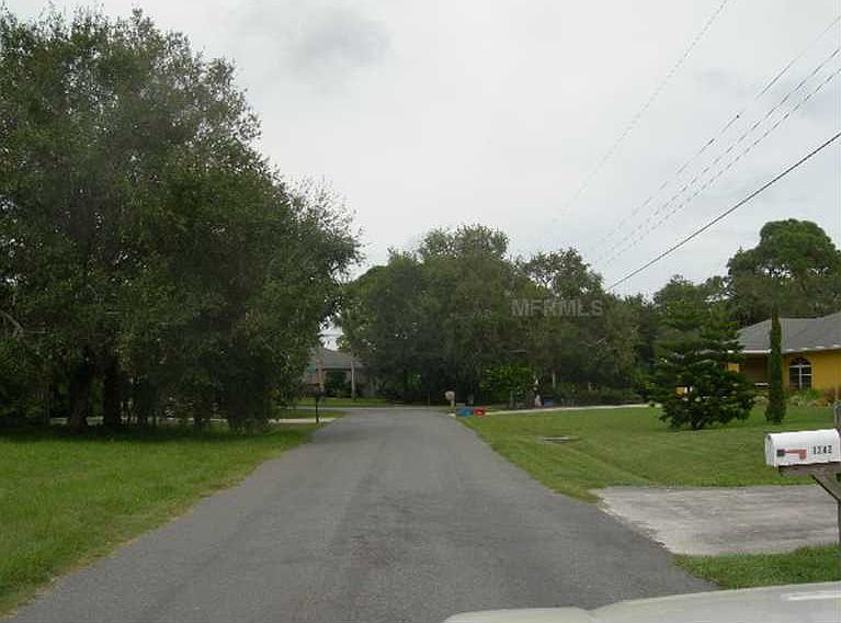 2nd image of Gayle Ave