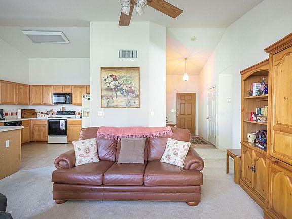3rd image of 12955 N Rocky Butte Pl