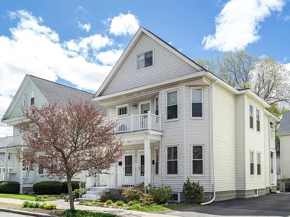 14 Sanford St, Melrose, MA 02176